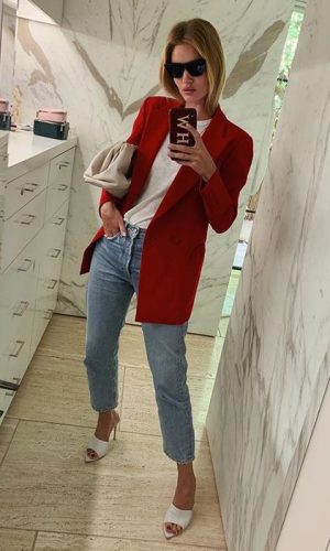 clutch oversized, the pouch, bottega veneta, trend, it bag, tendência, oversized clutch, rosie huntington-whiteley