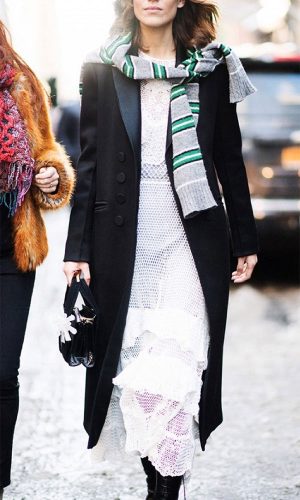 cardigan nos ombros, moda, truque de estilo, styling trick, cardigan on the shoulder