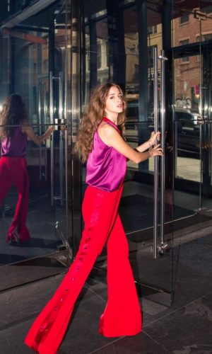 roxo e vermelho, looks, color block, purple and red