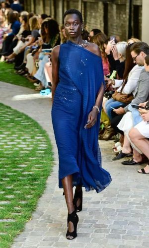 classic blue, pantone 2020, cor do ano, color of the year